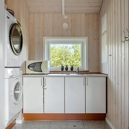 別荘 Five-bedroom Tarm With A Fireplace 03 Hemmet