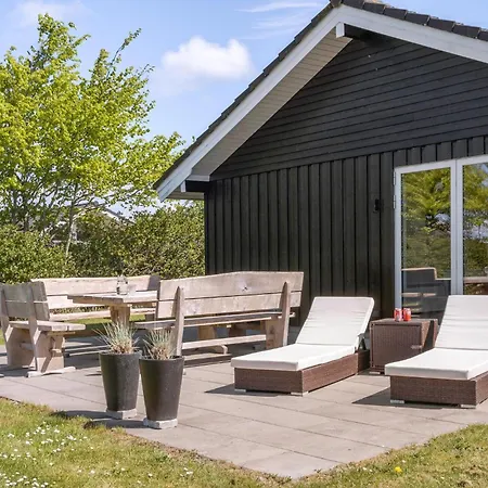 Awesome In Tarm With Kitchen Holiday home *